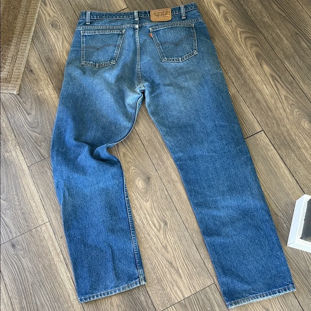 Vintage Levi’s 505 Jeans – Made in Canada 🇨🇦 | 38x32 Orange tab